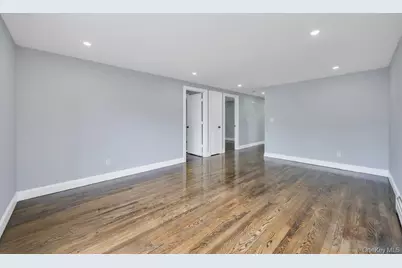 [Address not provided], Valley Stream, NY 11580 - Photo 24