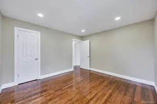 209 N Grove St, Valley Stream, NY 11580 - Photo 18