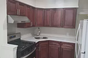 89-81 217th St, Queens Village, NY 11427 - Photo 4