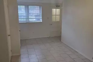 89-81 217th St, Queens Village, NY 11427 - Photo 14