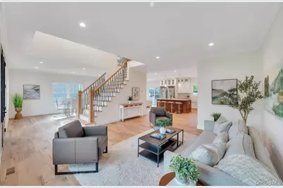 124 North Drive, Massapequa, NY 11758 - Photo 4