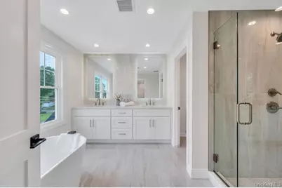 124 North Drive, Massapequa, NY 11758 - Photo 22