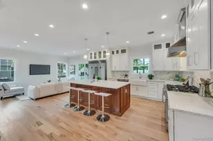 124 North Dr, Massapequa, NY 11758 - Photo 14
