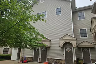 10 Horizon Ct, Monsey, NY 10952 - Photo 2