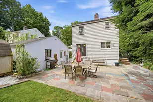 30 Greenvale Cir, White Plains, NY 10607 - Photo 22