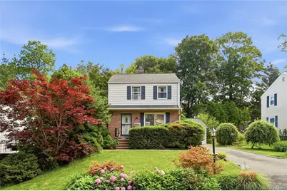 30 Greenvale Circle, White Plains, NY 10607 - Photo 1