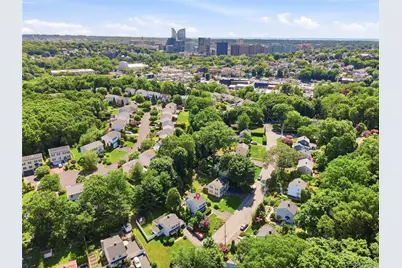 30 Greenvale Circle, White Plains, NY 10607 - Photo 24