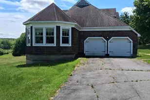 309 Winterton Rd, Bloomingburg, NY 12721 - Photo 2