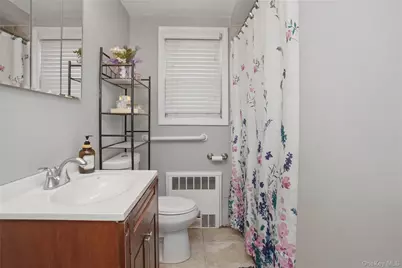 503 S 12th Street, New Hyde Park, NY 11040 - Photo 6
