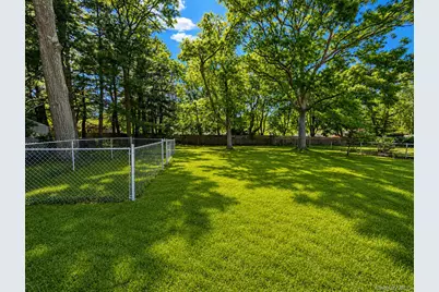 28 Jonas Boulevard, Centereach, NY 11720 - Photo 18