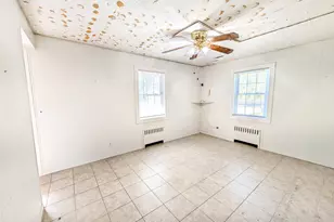 28 Jonas Blvd, Centereach, NY 11720 - Photo 6