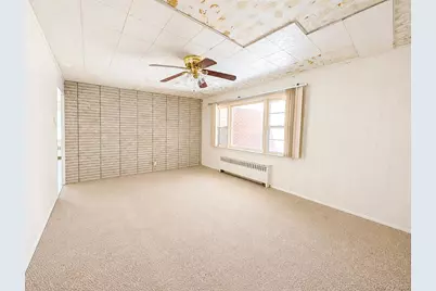 28 Jonas Boulevard, Centereach, NY 11720 - Photo 4