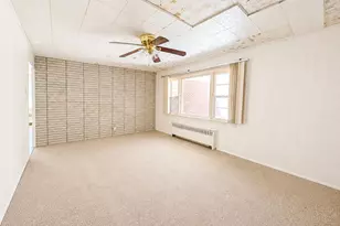28 Jonas Blvd, Centereach, NY 11720 - Photo 4