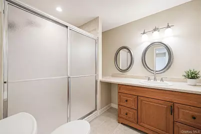 1405 Sara Circle, Port Jefferson, NY 11776 - Photo 24