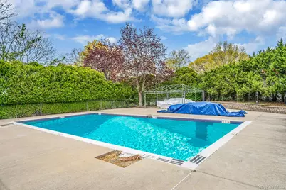 1405 Sara Circle, Port Jefferson, NY 11776 - Photo 30