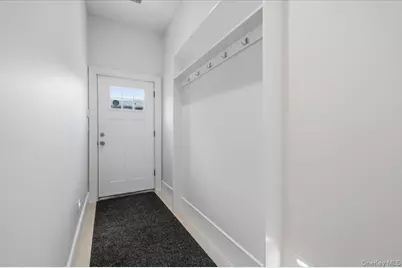 8 Sealy Drive, Lawrence, NY 11559 - Photo 14