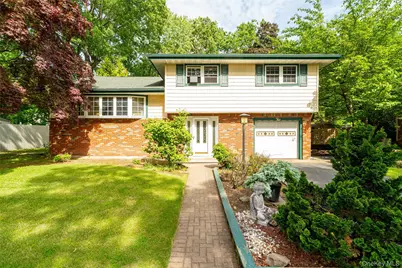 2 Forest Knoll Drive, Suffern, NY 10901 - Photo 2