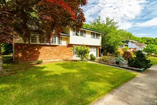 2 Forest Knoll Dr, Suffern, NY 10901 - Photo 4