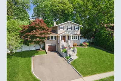 23 Ravenwood Drive, Kings Park, NY 11754 - Photo 6