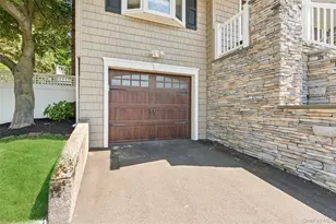 23 Ravenwood Dr, Kings Park, NY 11754 - Photo 10