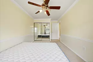 163 Surf Dr, Bronx, NY 10473 - Photo 12