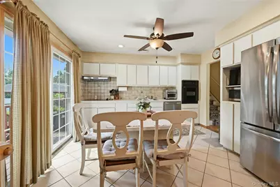 10 Darien Place, East Northport, NY 11731 - Photo 20