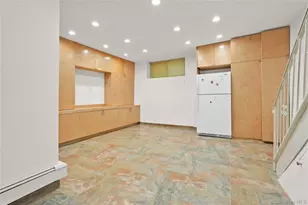 21-43 46th St, Astoria, NY 11105 - Photo 26