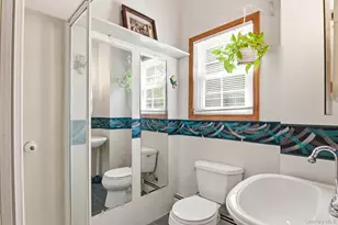 1615 Estelle Ave, Elmont, NY 11003 - Photo 24