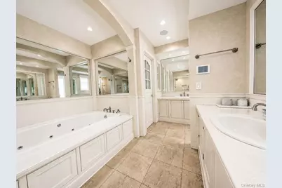 124 Lincoln Avenue, Purchase, NY 10577 - Photo 22