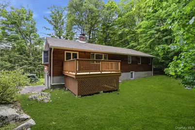 17 Galloway Lane, Cortlandt Manor, NY 10567 - Photo 24