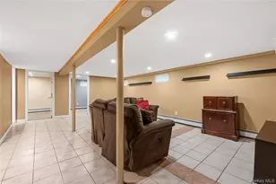 3 Cheshire Rd, Bethpage, NY 11714 - Photo 18