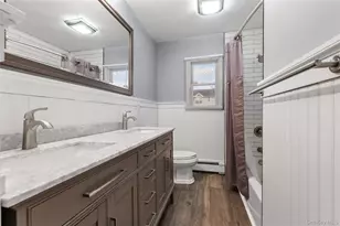 3 Cheshire Rd, Bethpage, NY 11714 - Photo 12