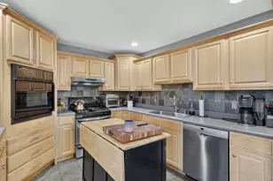 39 Goffredo Ct, Middletown, NY 10940 - Photo 10