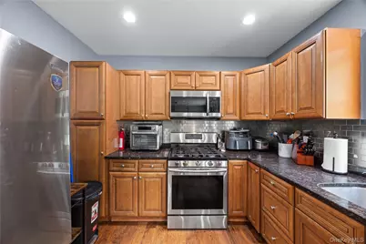 10 McGregor Lane, Crompond, NY 10517 - Photo 12