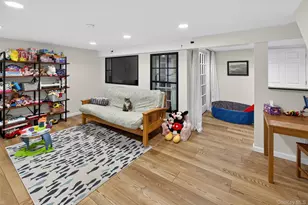 220 Grant Ave, Saint James, NY 11780 - Photo 14