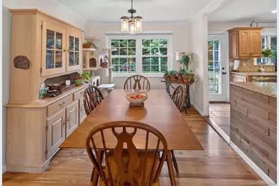 220 Grant Avenue, Saint James, NY 11780 - Photo 4