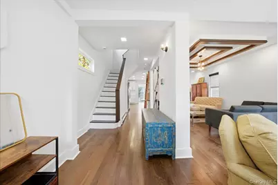 916 Clarence Avenue, Bronx, NY 10465 - Photo 2
