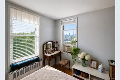 60-11 Broadway #5T, Woodside, NY 11377 - Photo 14
