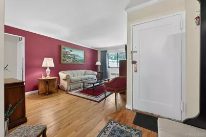 128 Virginia Road #B, White Plains, NY 10603 - Photo 4