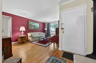 128 Virginia Rd, White Plains, NY 10603 - Photo 4