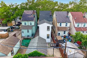 83-21 160th St, Jamaica, NY 11432 - Photo 36