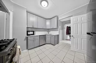 83-21 160th St, Jamaica, NY 11432 - Photo 8