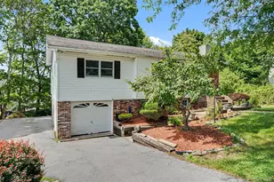 1 Austin Ct, Monroe, NY 10950 - Photo 2