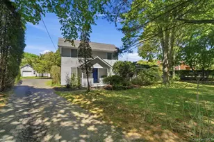 71 Montauk Hwy, Quogue, NY 11959 - Photo 2