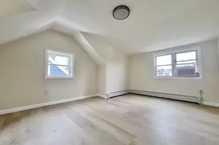 33 Cherry Ln, Carle Place, NY 11514 - Photo 10