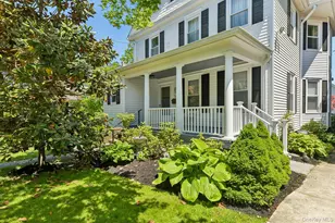 54 W Neck Rd, Huntington, NY 11743 - Photo 4