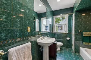 54 W Neck Rd, Huntington, NY 11743 - Photo 28