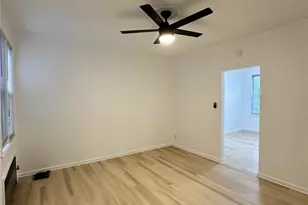 125-12 18th Ave, College Point, NY 11356 - Photo 14