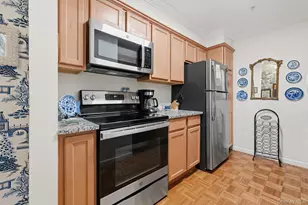 206 Sutton Dr, Mount Kisco, NY 10549 - Photo 4