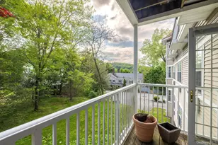 206 Sutton Dr, Mount Kisco, NY 10549 - Photo 12